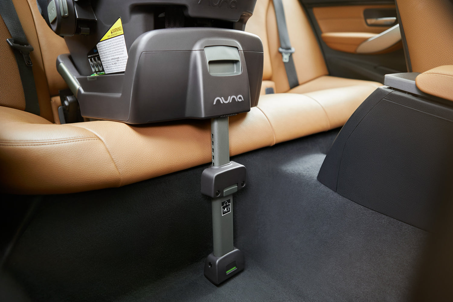 Nuna Pipa car seats install takes less than 5 mins!