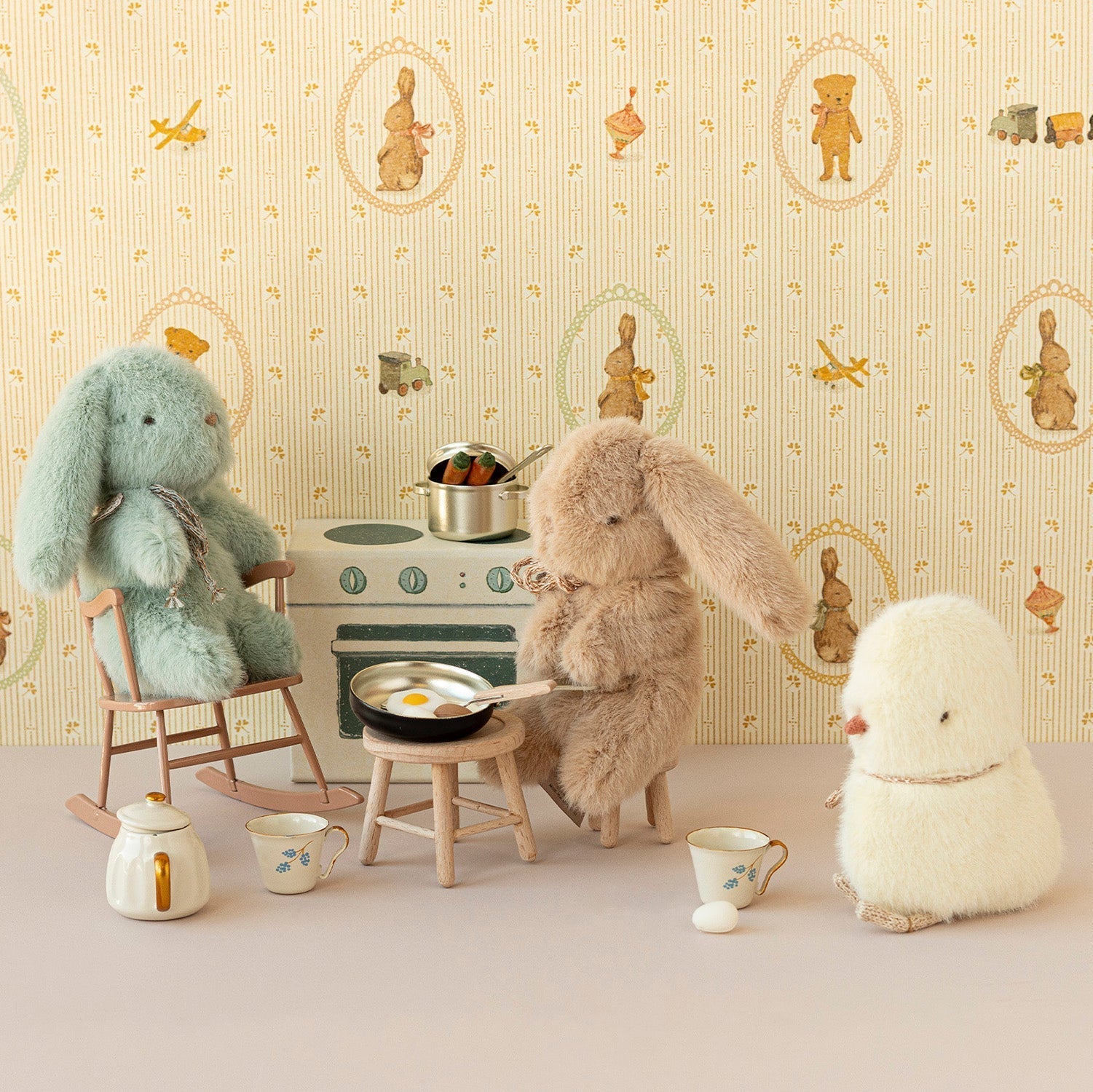 Maileg Plush Bunny, Mini - Cream Peach