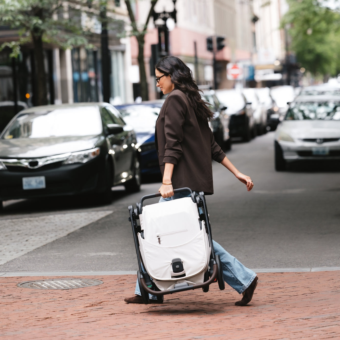 UPPAbaby Kona Stroller *PRE-ORDER * SHIPS LATE SEPTEMBER