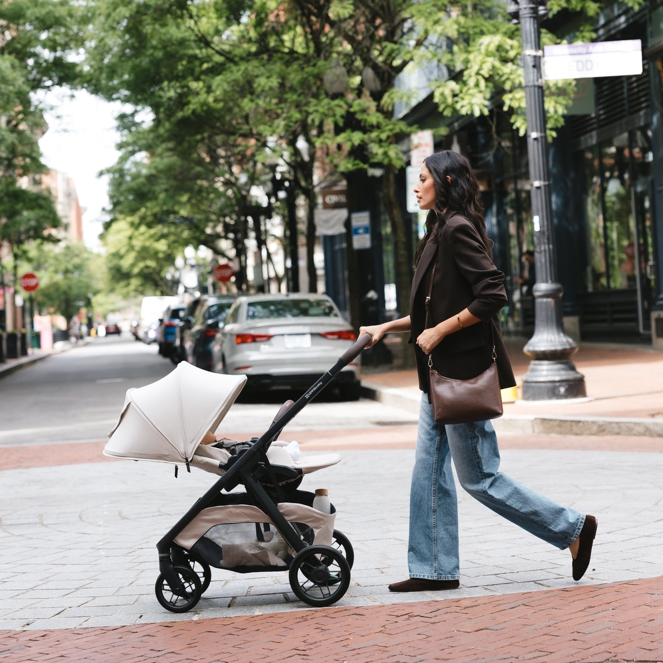 UPPAbaby Kona Stroller *PRE-ORDER * SHIPS LATE SEPTEMBER