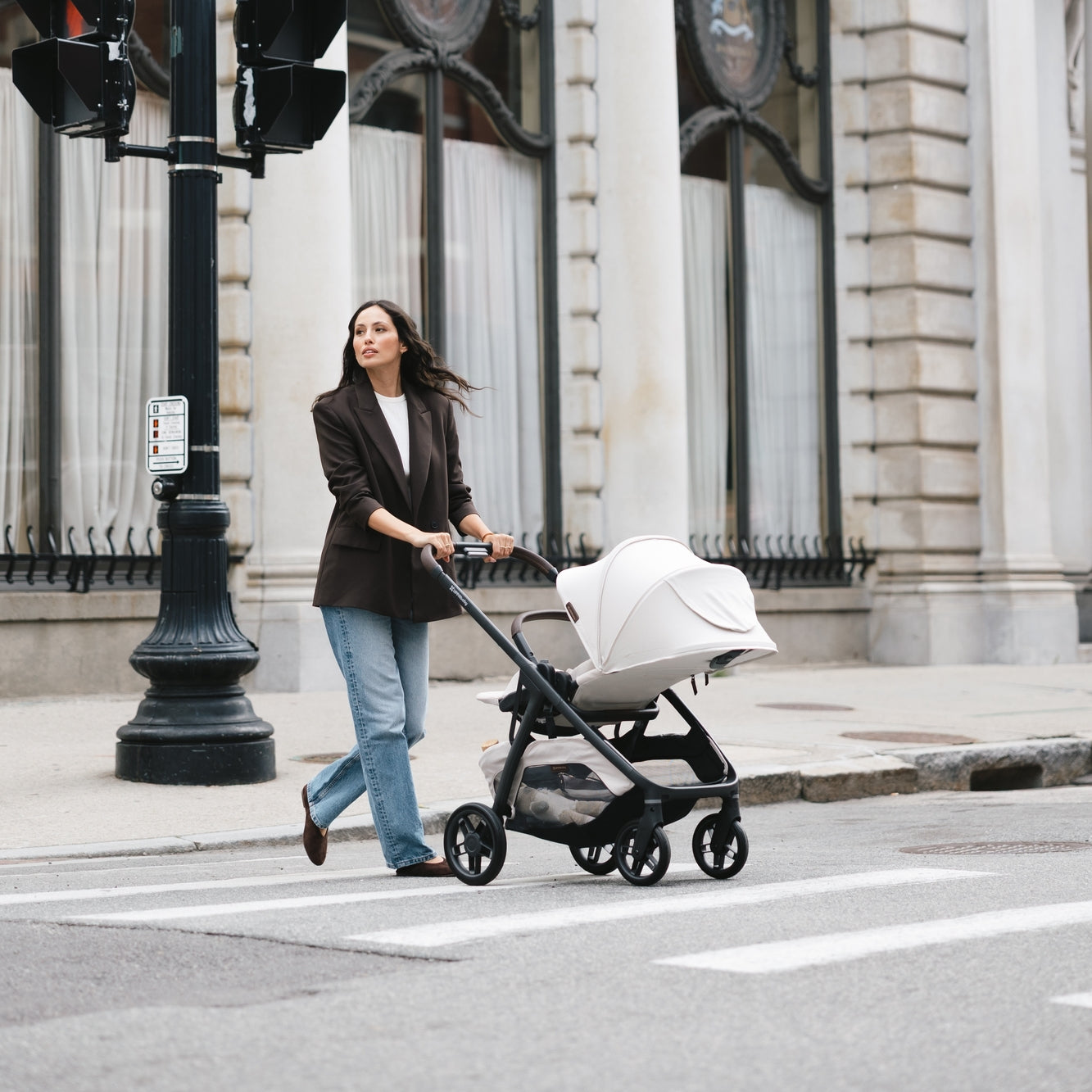 UPPAbaby Kona Stroller *PRE-ORDER * SHIPS LATE SEPTEMBER
