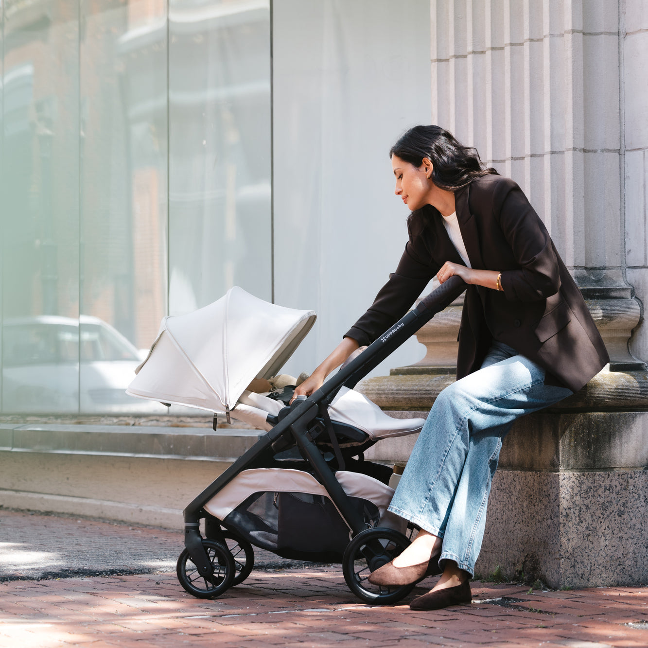 UPPAbaby Kona Stroller *PRE-ORDER * SHIPS LATE SEPTEMBER
