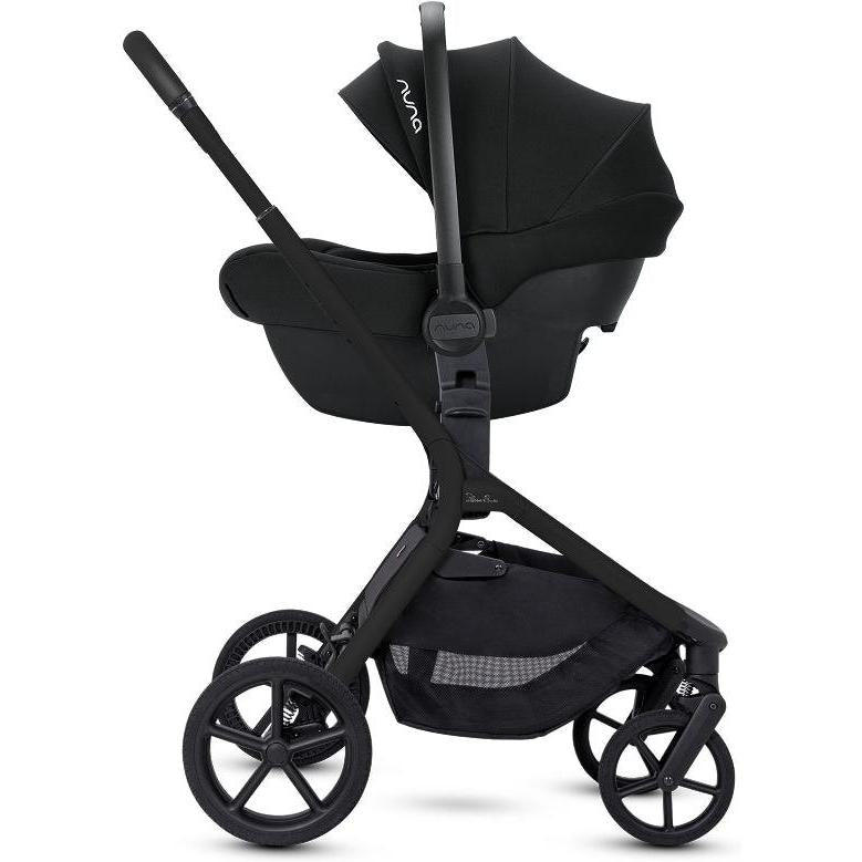 Silver Cross Breez Mid-Size Compact Stroller * Ships Late July*