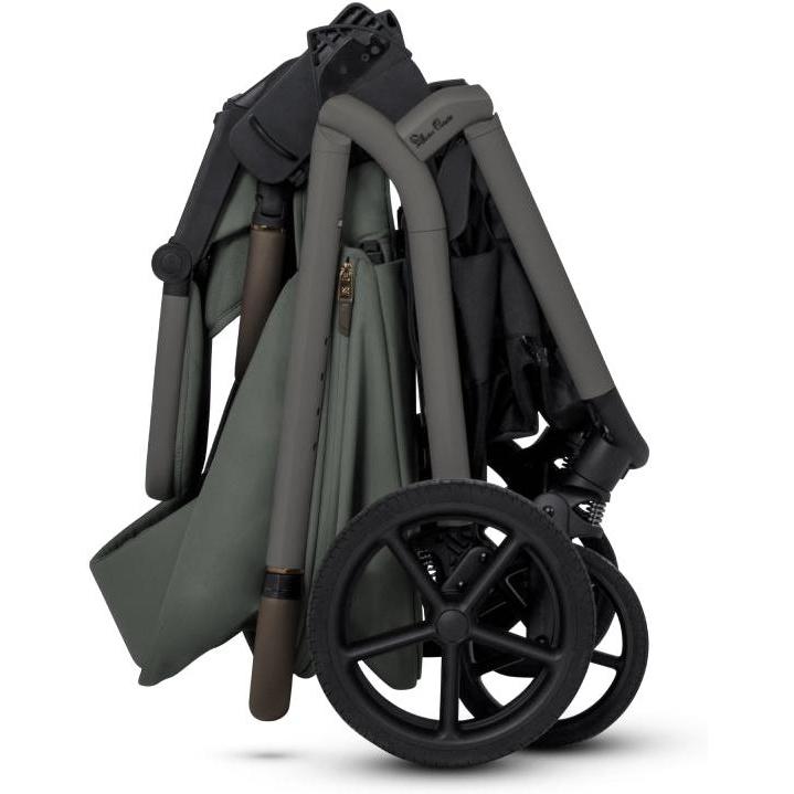 Silver Cross Breez Mid-Size Compact Stroller * Ships Late July*