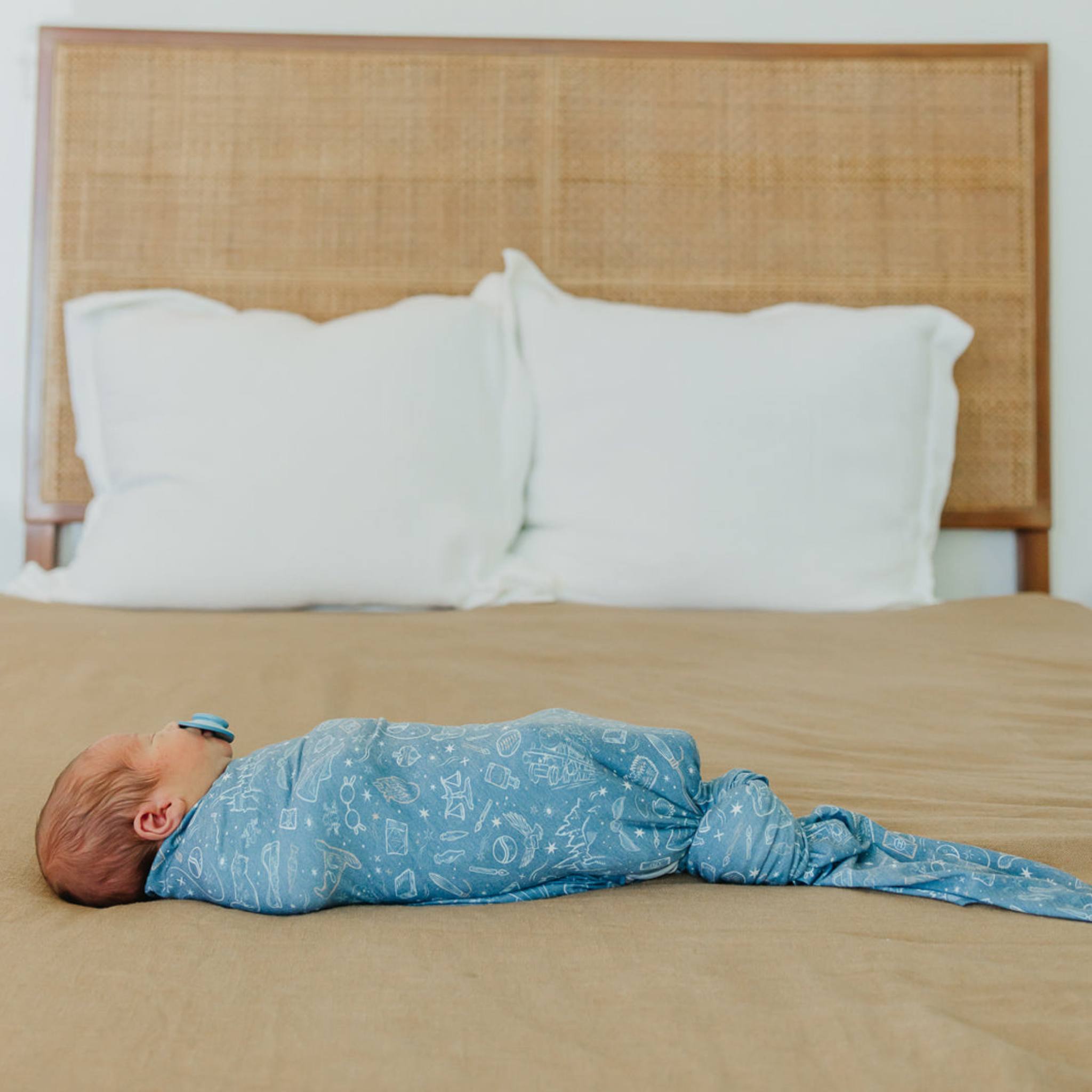 Copper Pearl Knit Swaddle Blanket | Hogwarts™