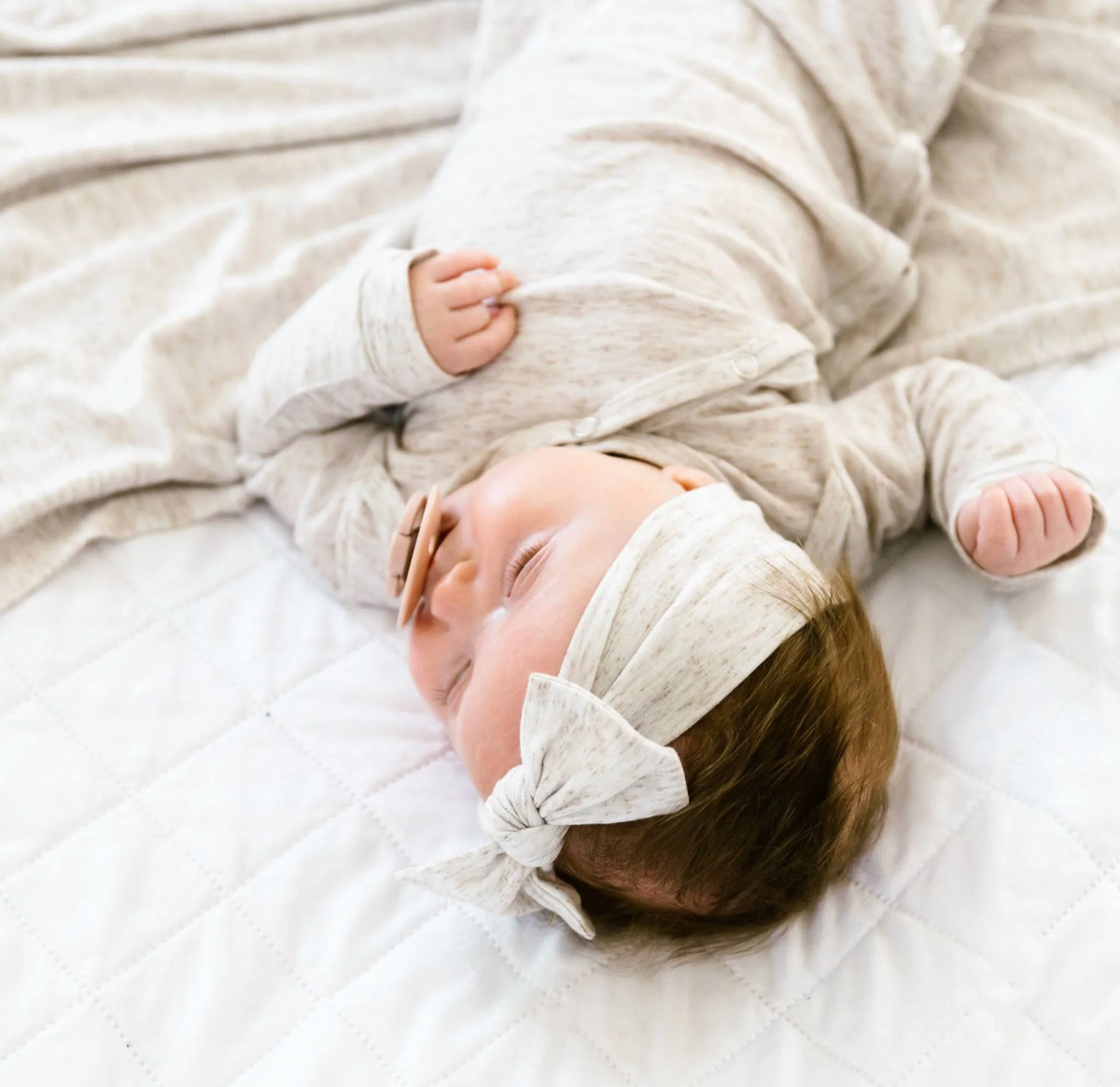 Copper Pearl New Born Knotted Gown | Oat