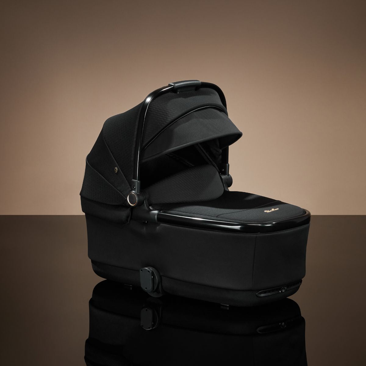 Silver Cross Reef 2 First Bed Folding Bassinet (2025 Edition)