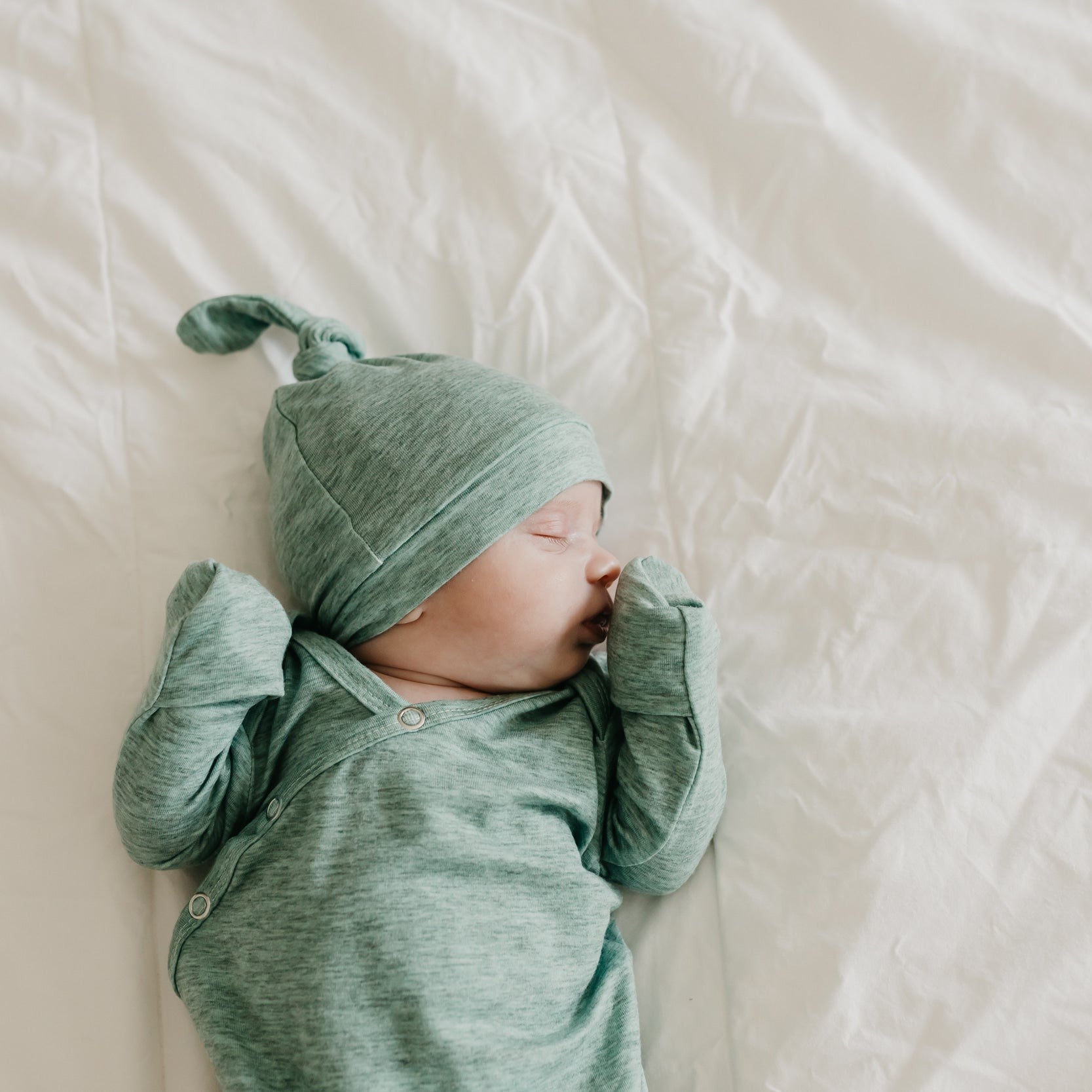 Copper Pearl Top Knot Hat | Emerson