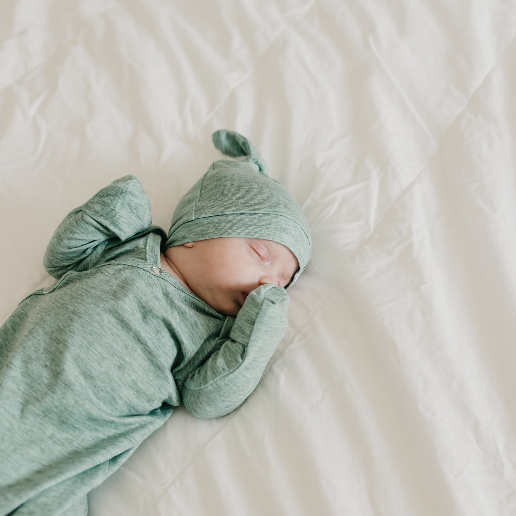 Copper Pearl Top Knot Hat | Emerson