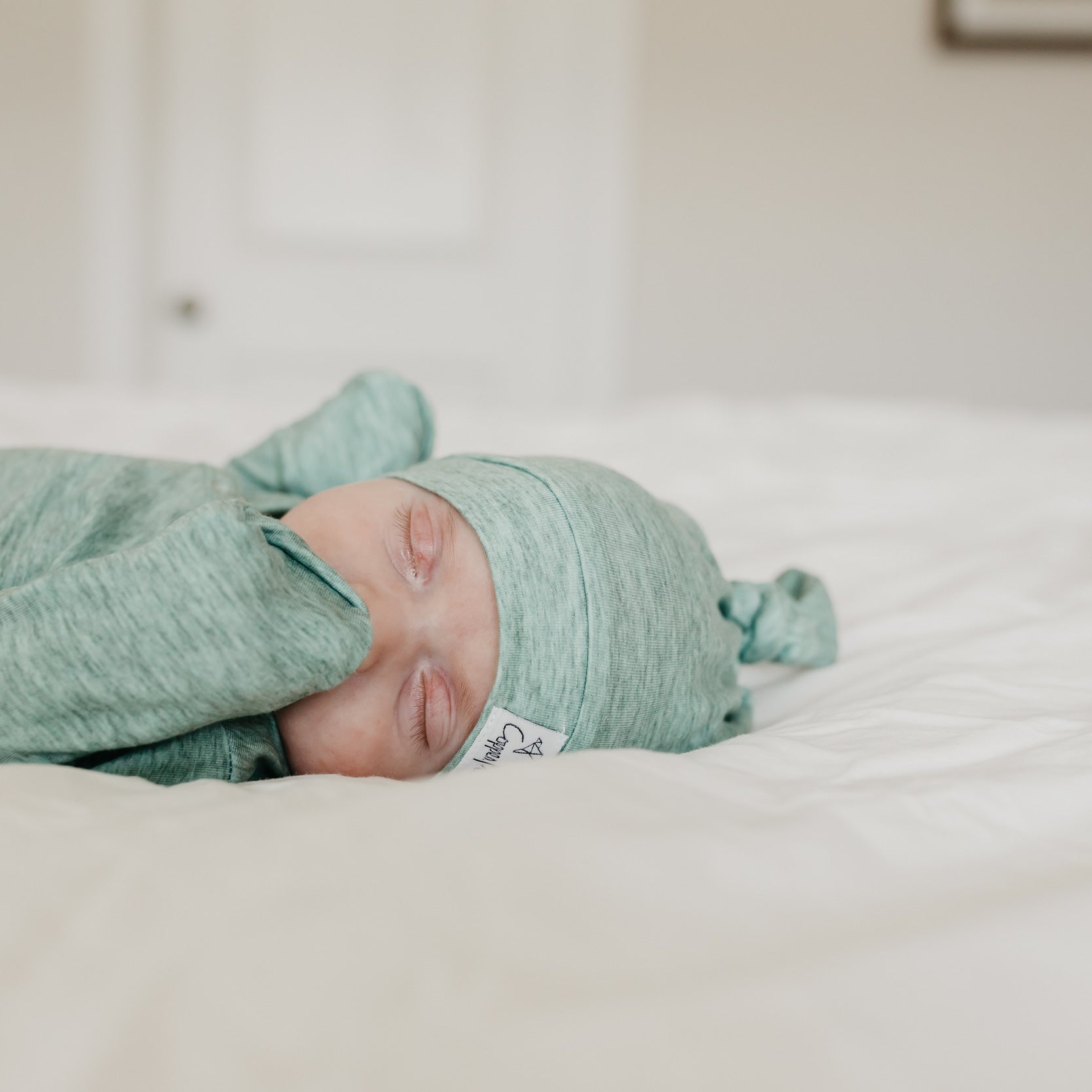 Copper Pearl Top Knot Hat | Emerson