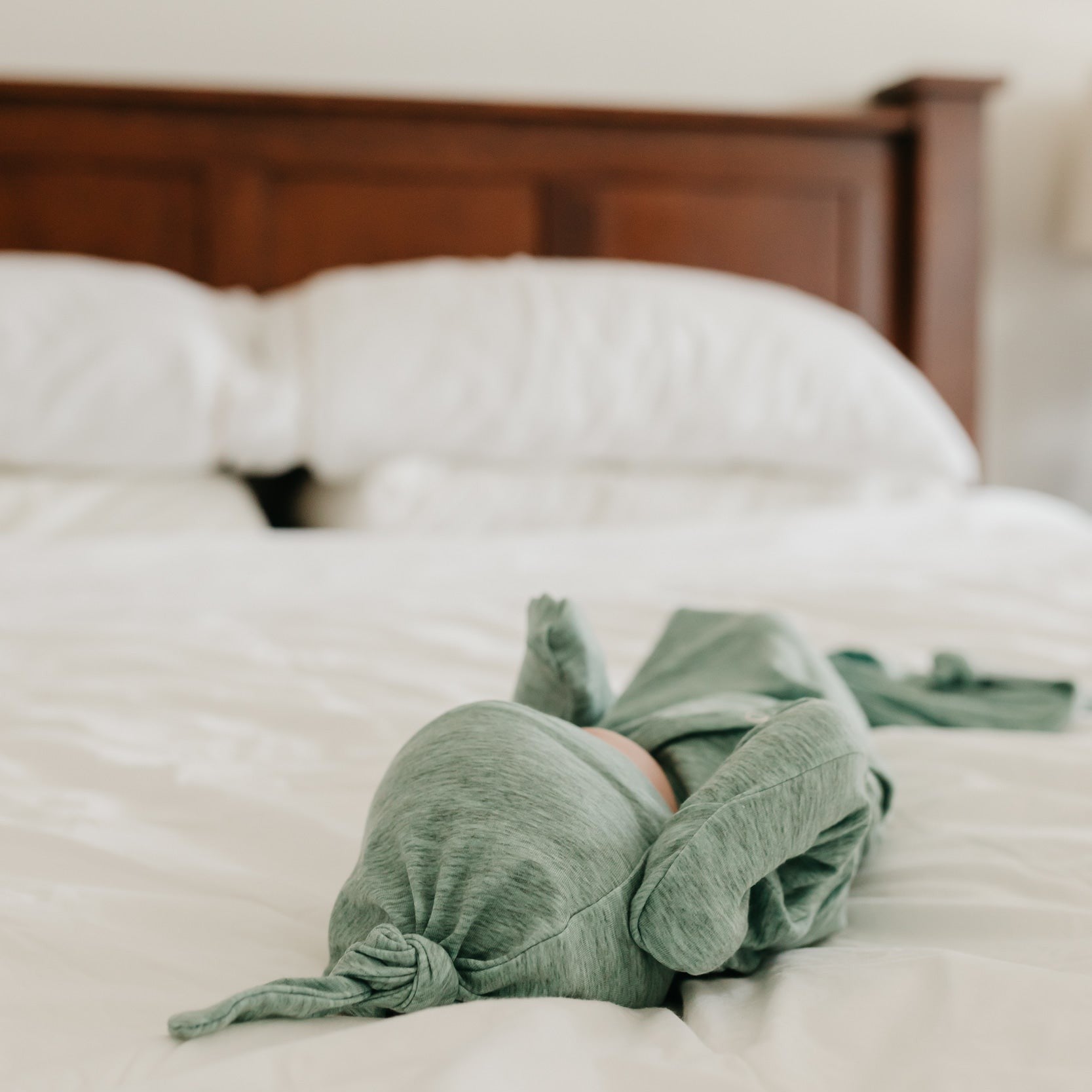 Copper Pearl Top Knot Hat | Emerson