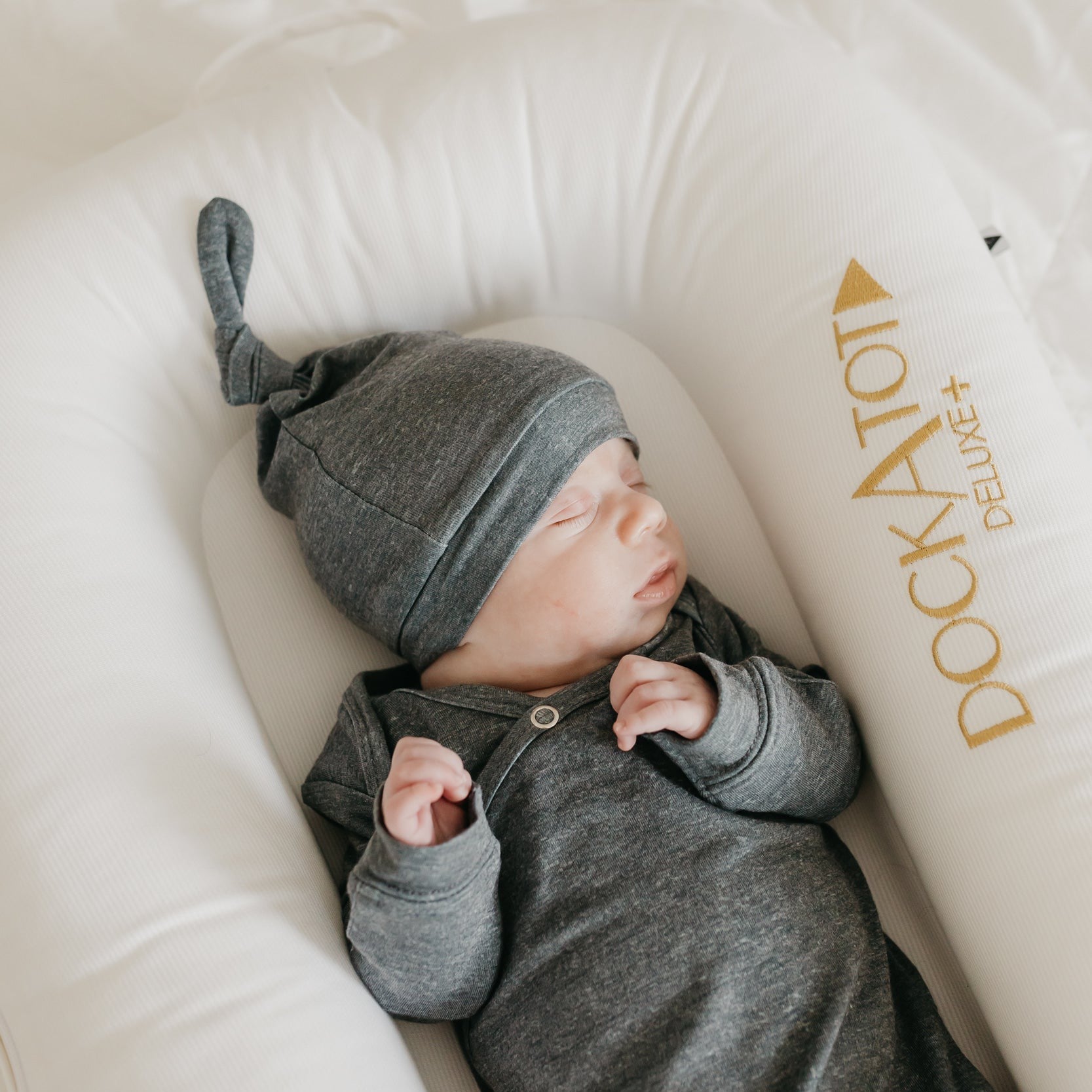 Copper Pearl Top Knot Hat | Slate