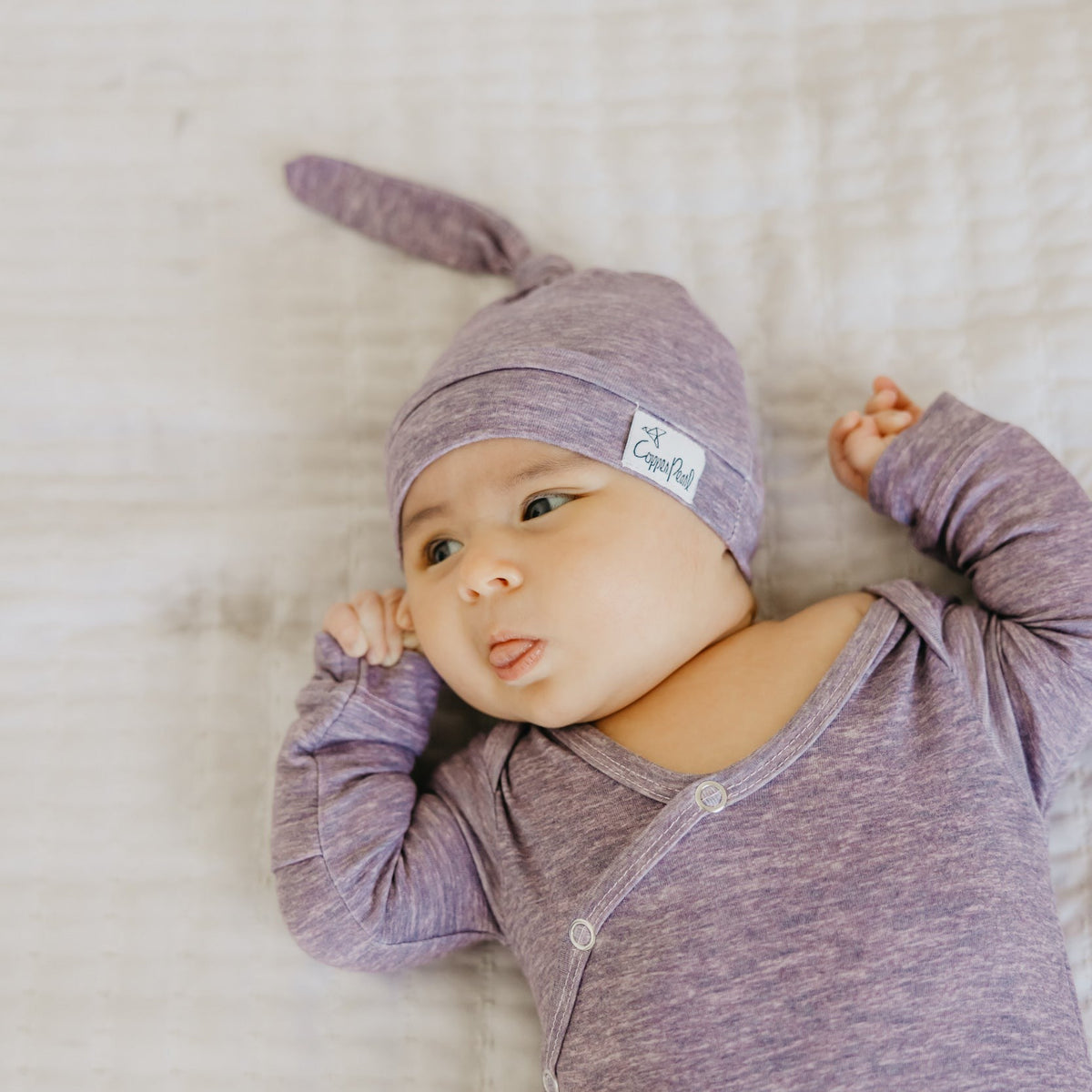 Copper Pearl Top Knot Hat | Violet